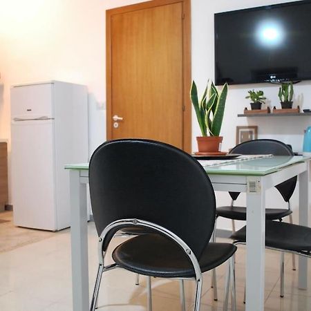 Lincoln Apartment ปาแลร์โม ภายนอก รูปภาพ